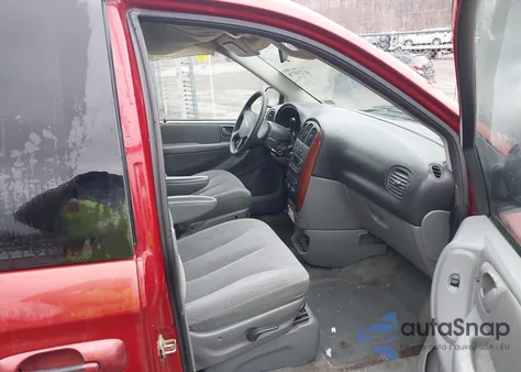 2005 Chrysler Town & Country from USA, damaged, VIN 1C4GP45R75B441872